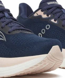 Saucony Women's Triumph 23 Navy/Cameo New
