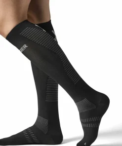 Seger Unisex Pacer Light Compression Black