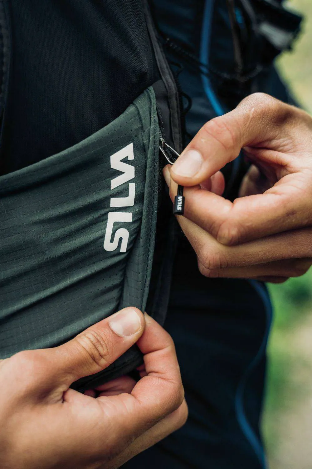 Silva Strive Fly Vest S Black