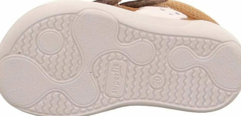 Hot Kid's Superfree Barn Sneakers Barn