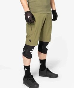 Sweet Protection Men's Hunter Slashed Shorts Woodland Hot