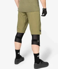 Sweet Protection Men's Hunter Slashed Shorts Woodland Hot