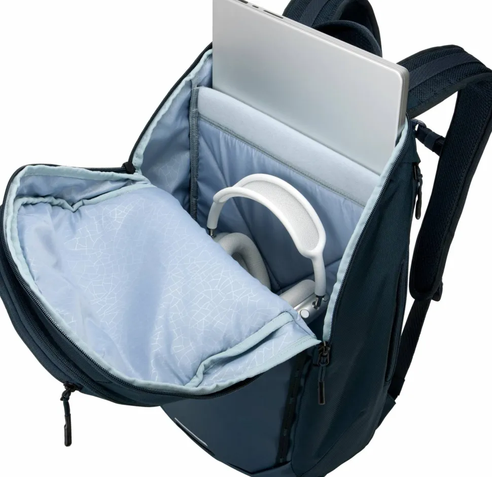Thule Chasm Recycled Backpack 26L Dark Blue