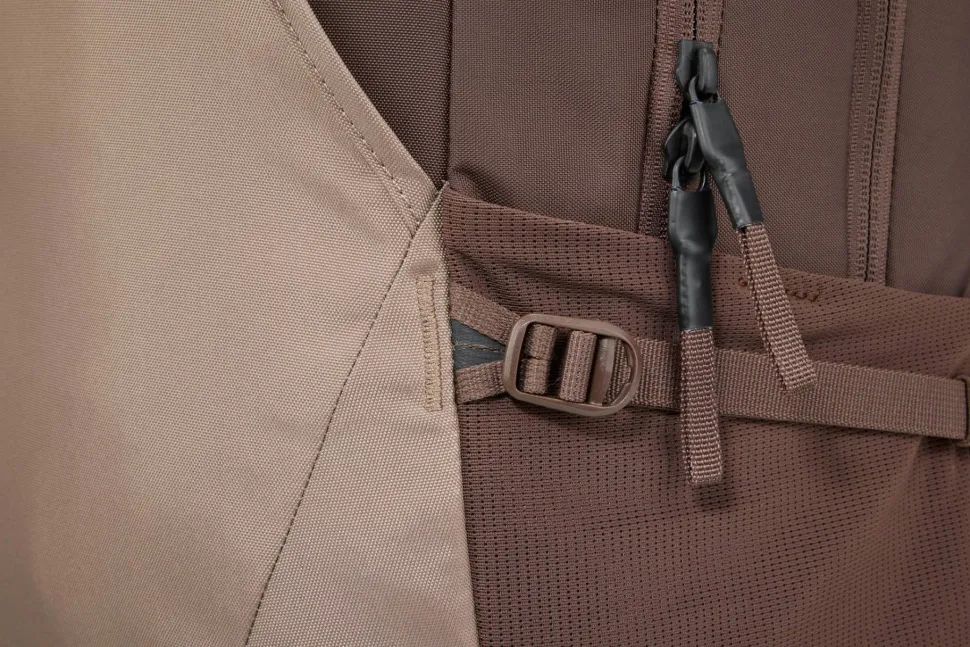 Thule Enroute Backpack 23L Brown
