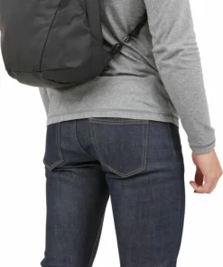 Thule Tact Backpack 16L Black Online