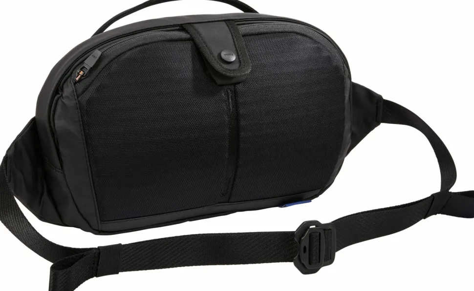 Thule Tact Crossbody 5L Black