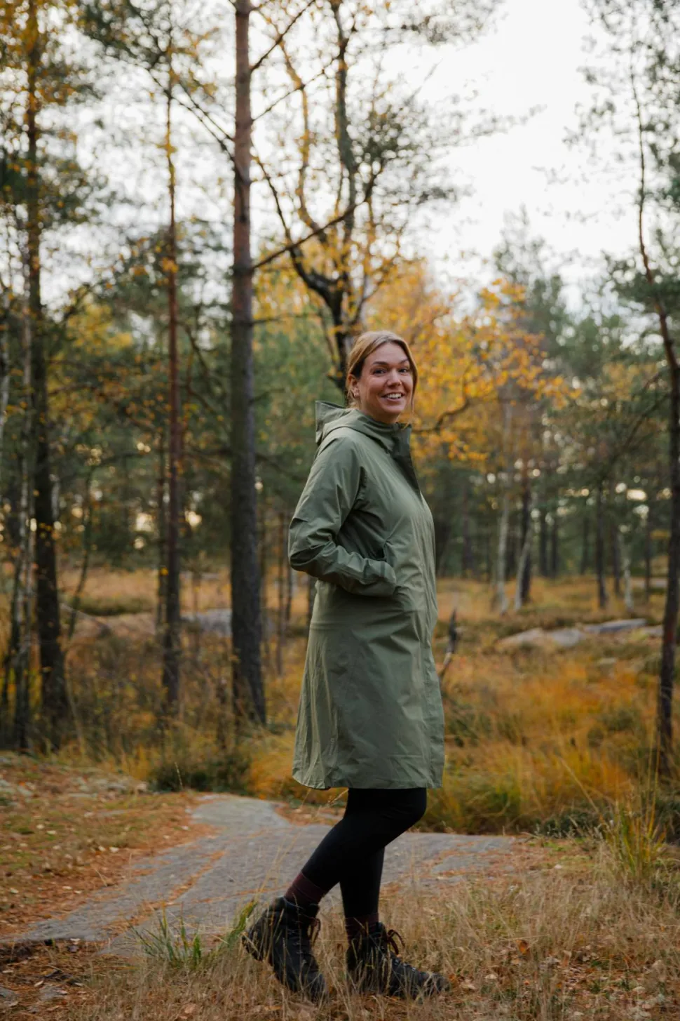 Urberg Women's 2L Rain Coat Black Beauty