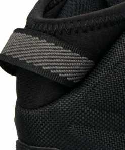 Viking Footwear Women's Constrictor IceGrip Warm GORE-TEX Black